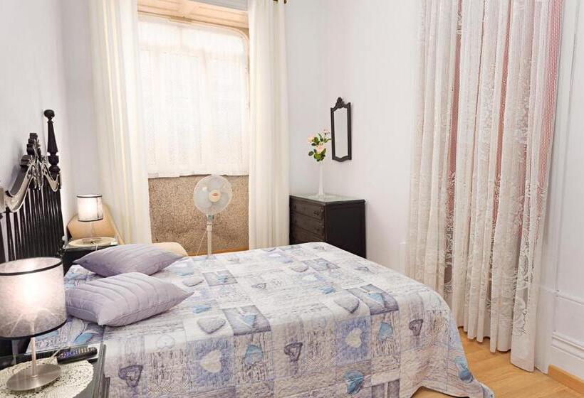 هاستل Almada Guest House