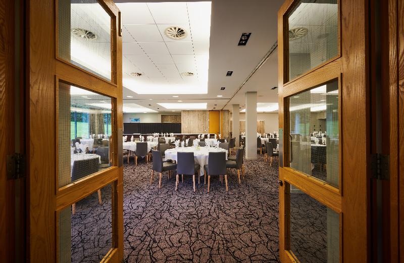 旅馆 Stirling Court