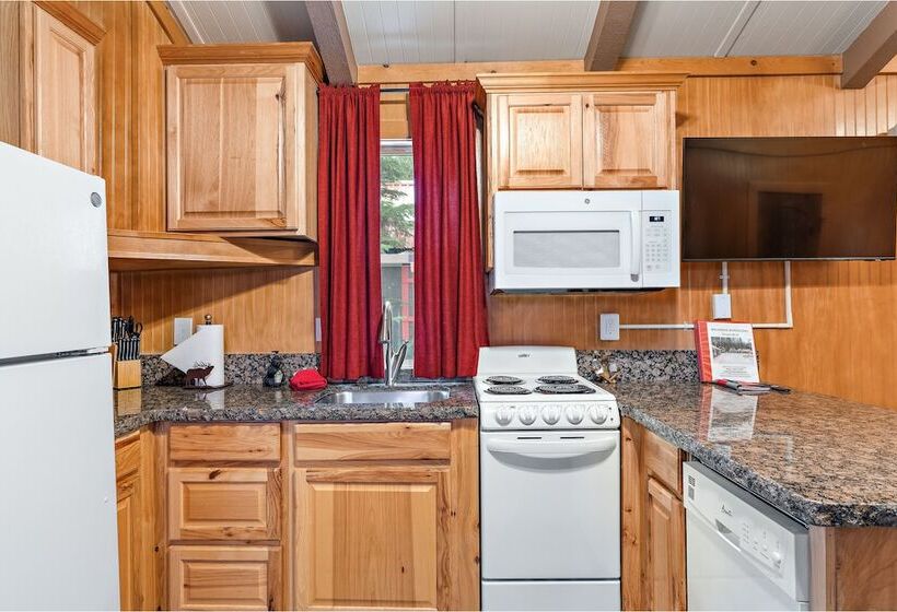 Brundage Bungalows