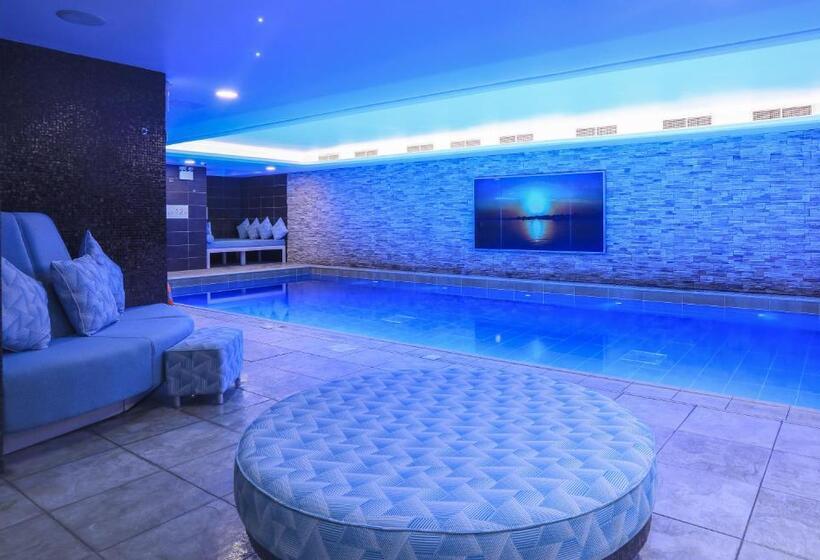 Harbour Hotel & Spa Christchurch