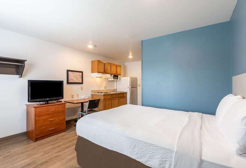 Extended Stay America Select Suites Orlando Sanford Airport