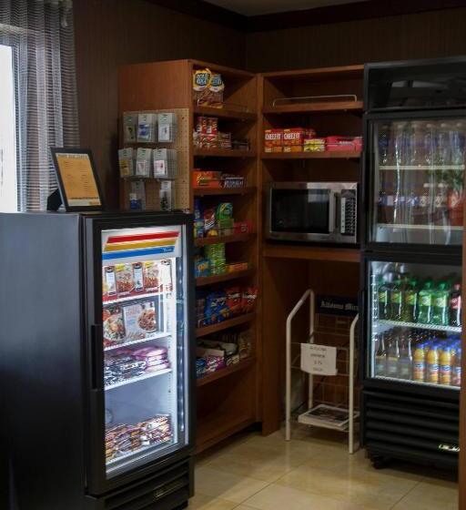 Fairfield Inn & Suites Bedford