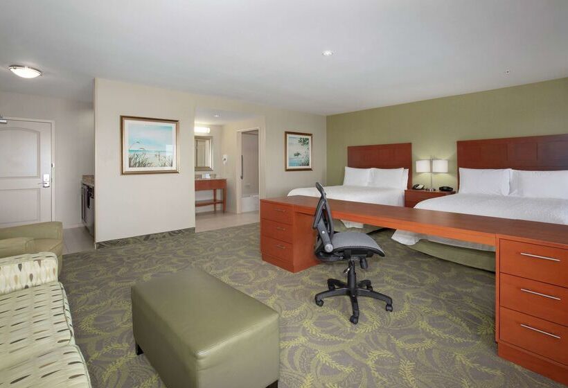 Hampton Inn And Suites Astoria