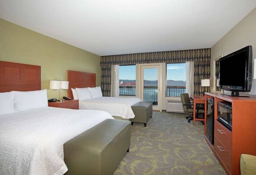 Hampton Inn And Suites Astoria