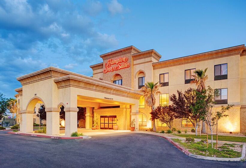 Hampton Inn & Suites Lancaster