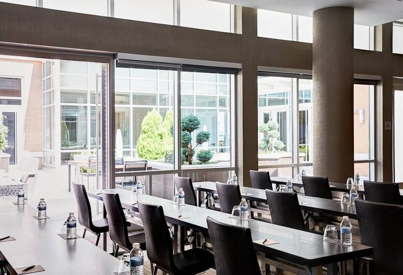 Ac Hotel National Harbor Washington, Dc Area