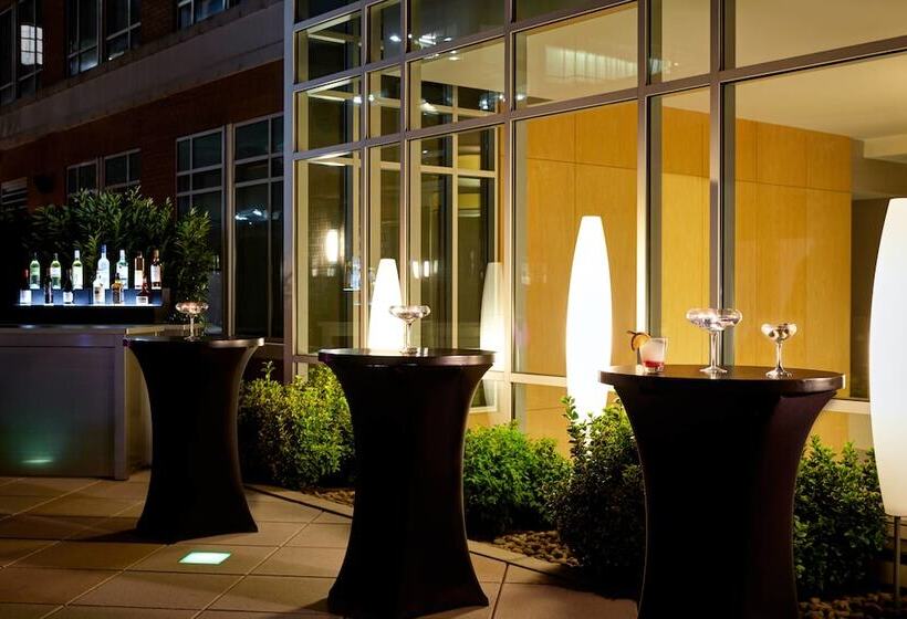 Ac Hotel National Harbor Washington, Dc Area