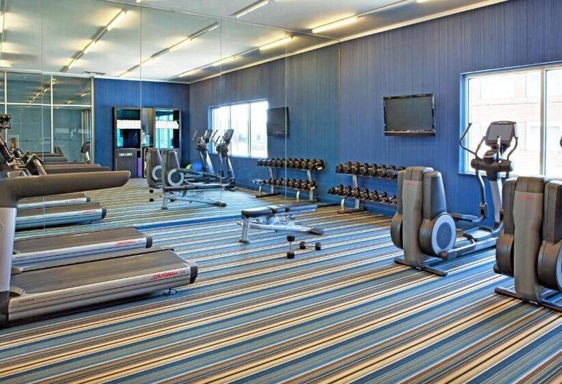 酒店 Aloft Chesapeake