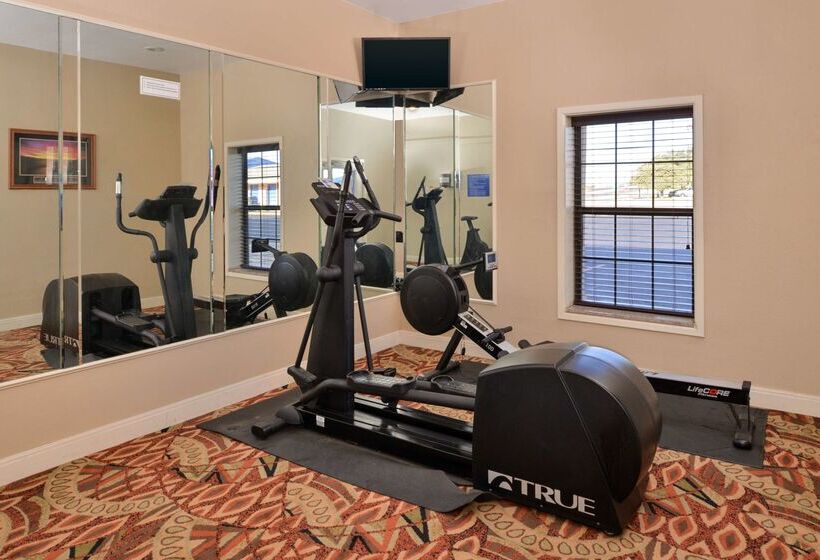 בית מלון כפרי Americas Best Value Inn Lubbock East