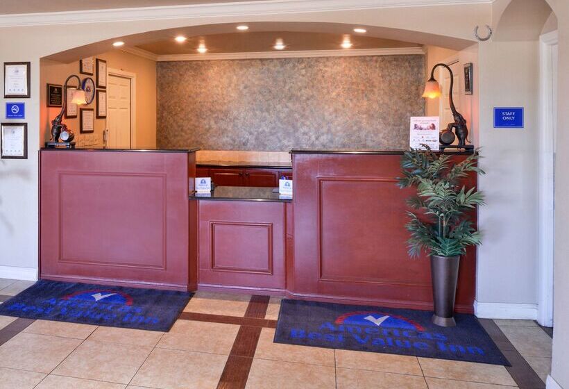 בית מלון כפרי Americas Best Value Inn Lubbock East