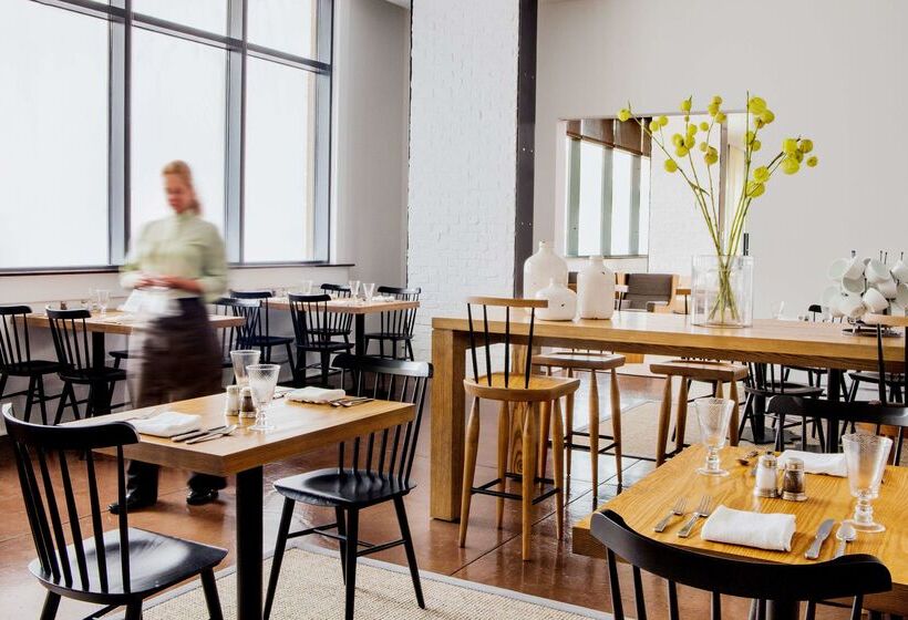 Отель Andaz Savannah, By Hyatt