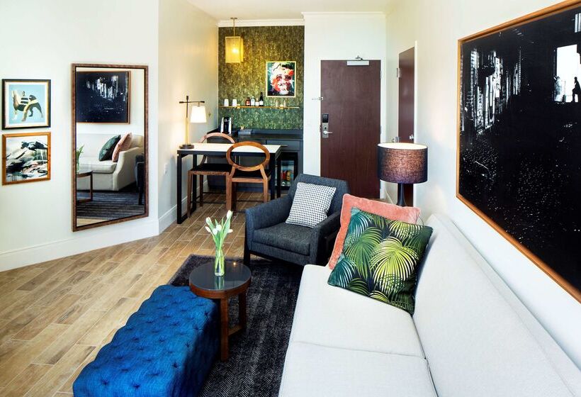 Отель Andaz Savannah, By Hyatt