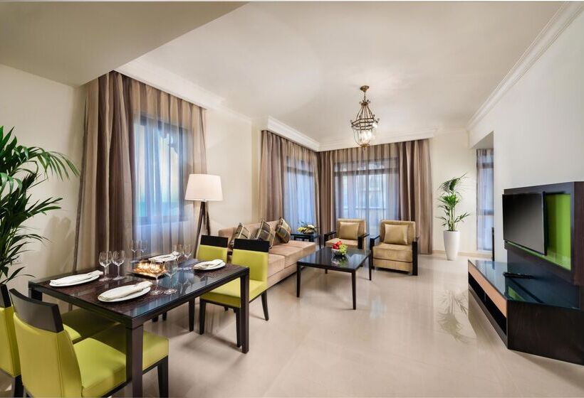 호텔 Bahi Ajman Palace