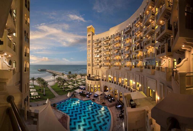 호텔 Bahi Ajman Palace