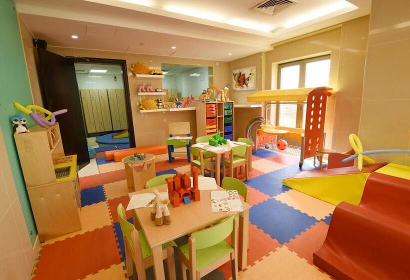 호텔 Bahi Ajman Palace