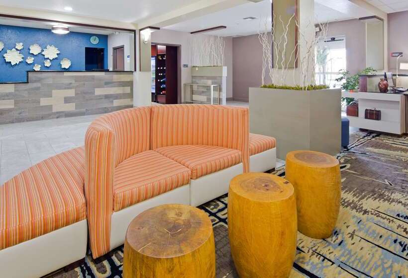 בית מלון כפרי Best Western Waldo Inn & Suites