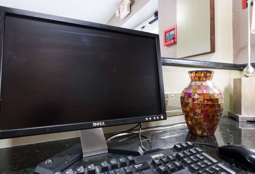 בית מלון כפרי Best Western Waldo Inn & Suites