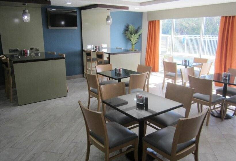 בית מלון כפרי Best Western Waldo Inn & Suites