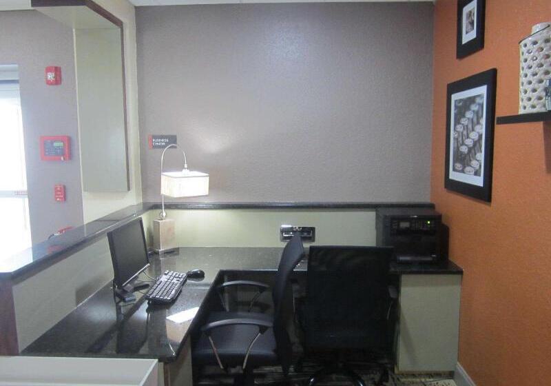 Отель Best Western Waldo Inn & Suites