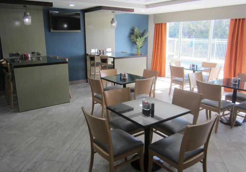 בית מלון כפרי Best Western Waldo Inn & Suites