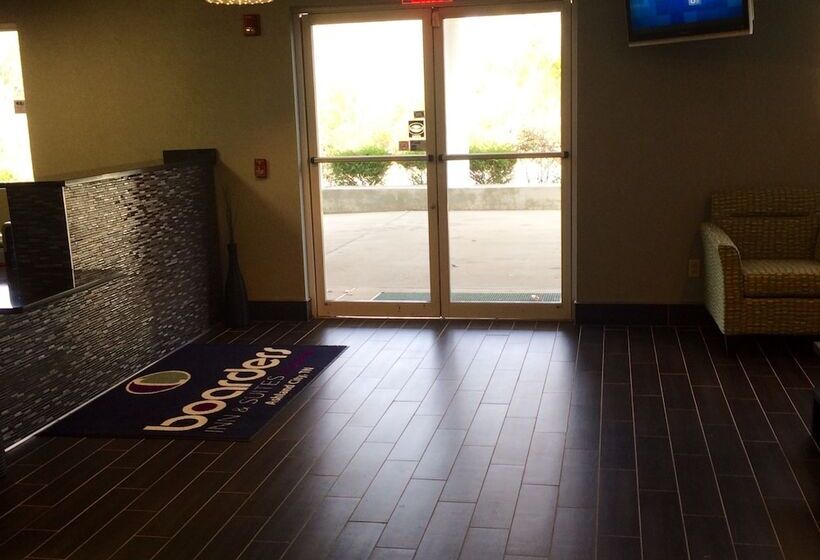 Boarders Inn & Suites By Cobblestone Hotels   Ashland City