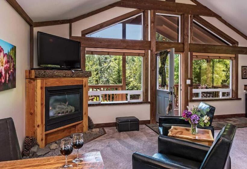 فندق Carson Ridge Luxury Cabins