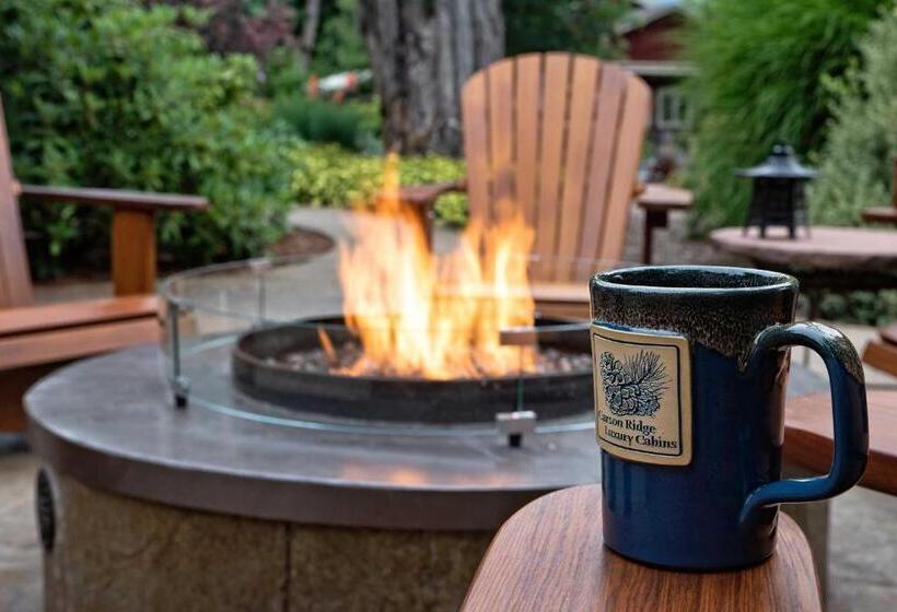 فندق Carson Ridge Luxury Cabins