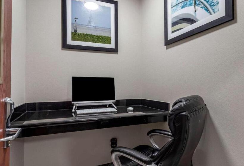 فندق Clarion Pointe Sulphur  Lake Charles