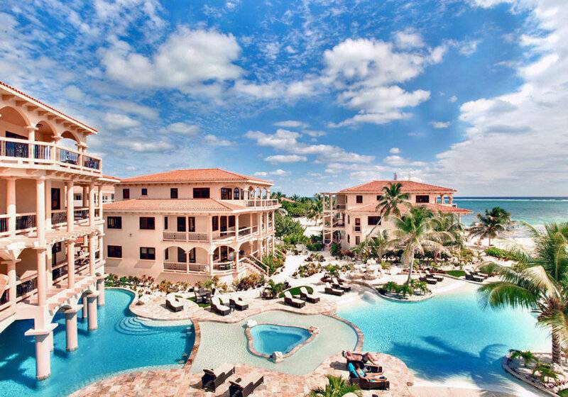 فندق Coco Beach Resort