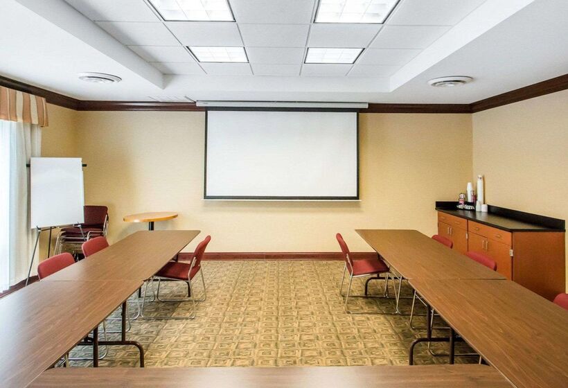 호텔 University Inn