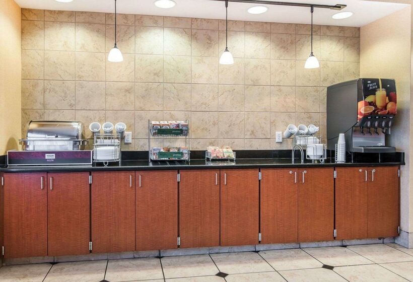 호텔 University Inn