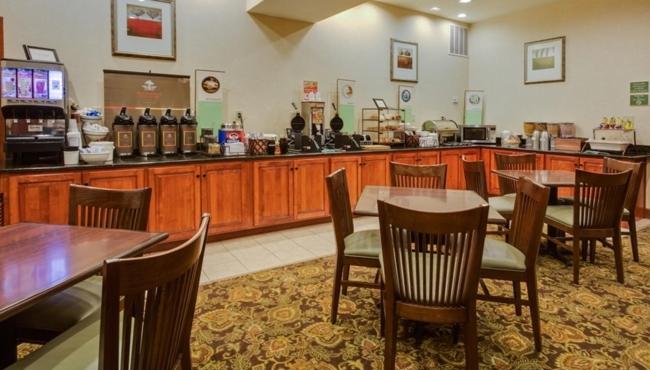 فندق Country Inn & Suites By Radisson, Crestview, Fl