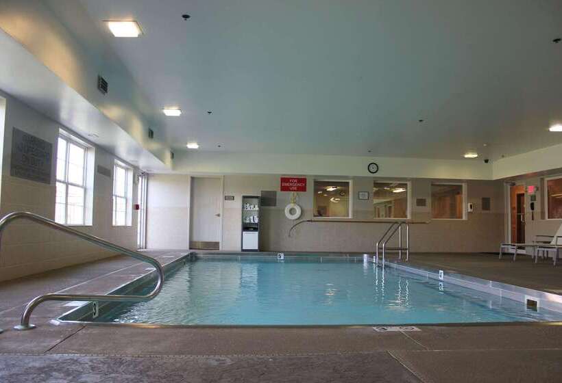 בית מלון כפרי Country Inn & Suites By Radisson, Marion, Il