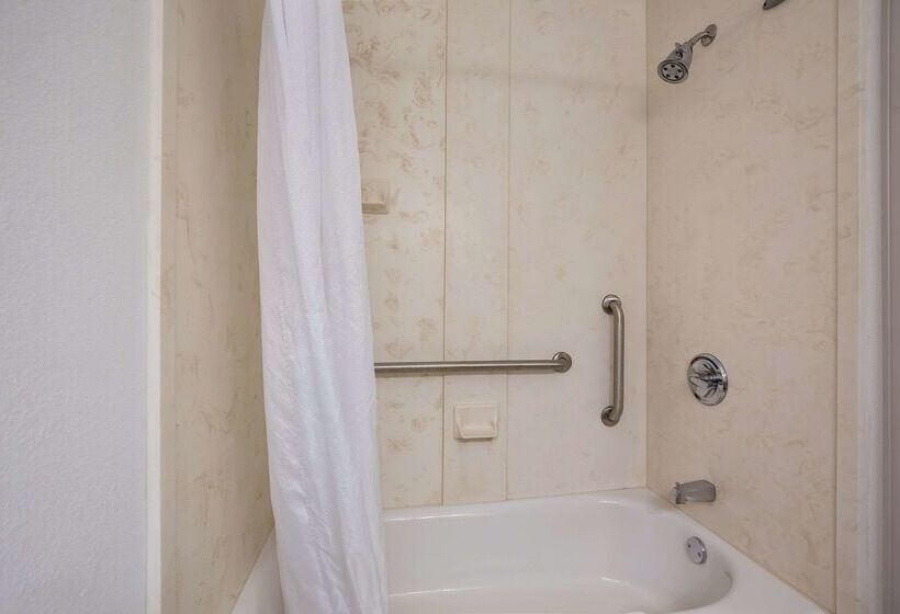 فندق Country Inn & Suites By Radisson, Marion, Il