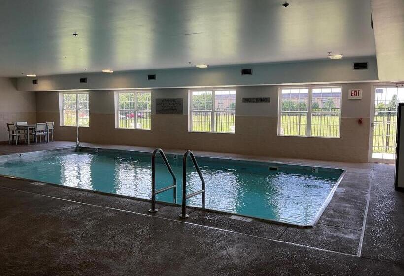 בית מלון כפרי Country Inn & Suites By Radisson, Marion, Il