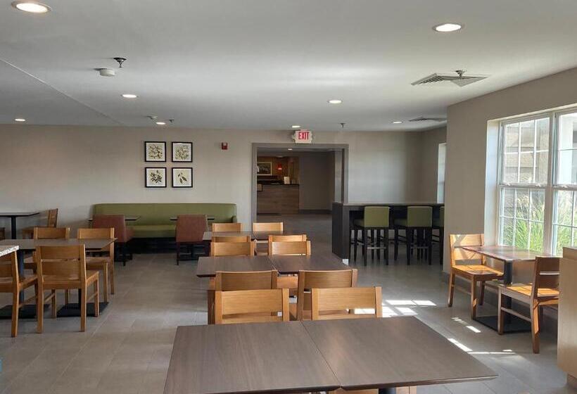 فندق Country Inn & Suites By Radisson, Marion, Il