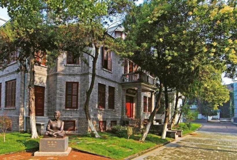 בית מלון כפרי Crowne Plaza Zhenjiang, An Ihg