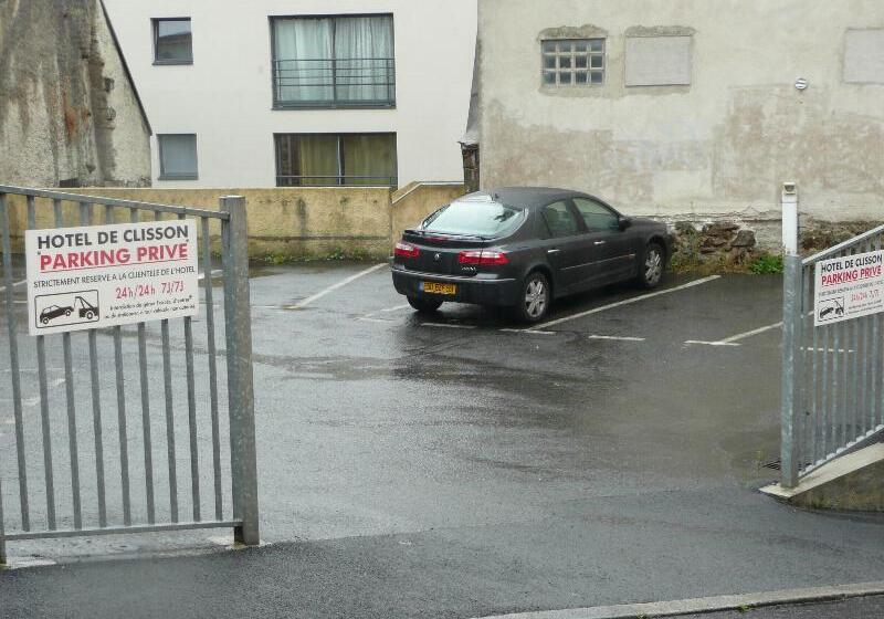 هتل De Clisson Saint Brieuc