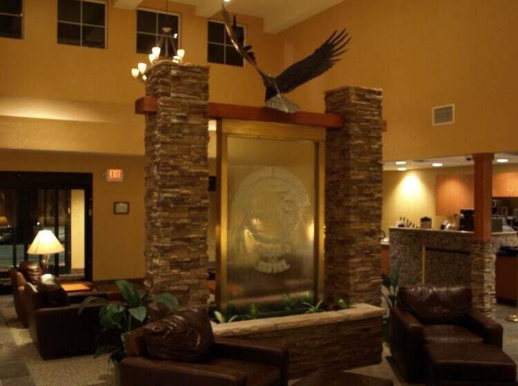 酒店 Diamond Mountain Casino