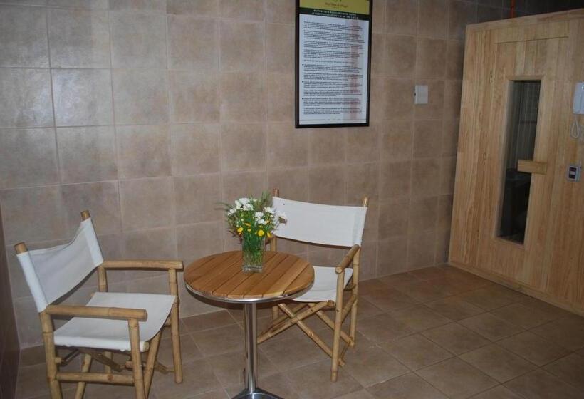 Отель Diego De Almagro Arica