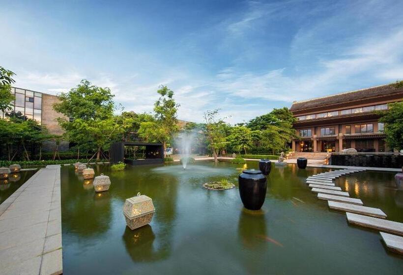 Eadry Royal Garden Hotel Haikou