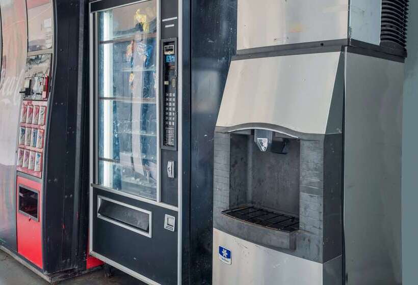 هتل Econo Lodge Lake Charles University Area