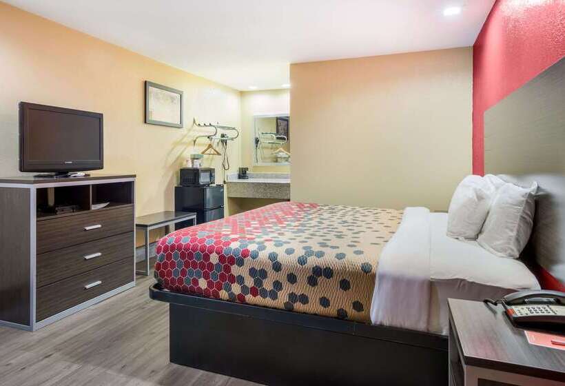 هتل Econo Lodge Lake Charles University Area
