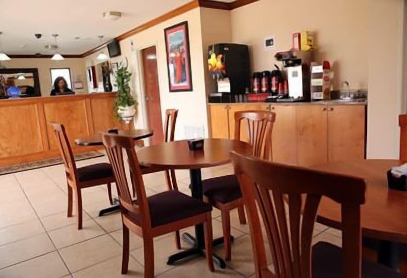 فندق Express Inn & Suites Westwego