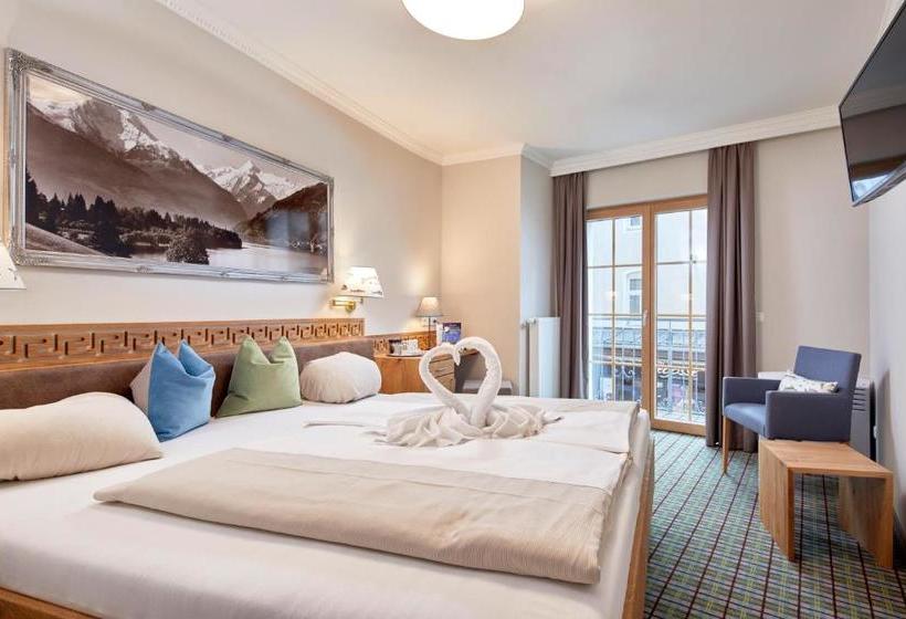 Fish Inn Zell   Hotel Fischerwirt