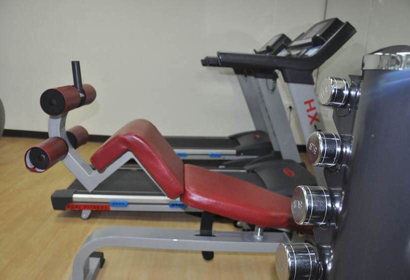 Отель Fortune Royal