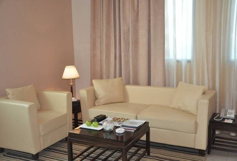 Отель Fortune Royal