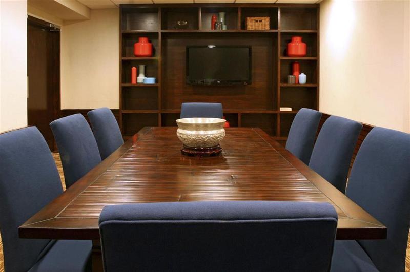 هتل Four Points Philadelphia City Center