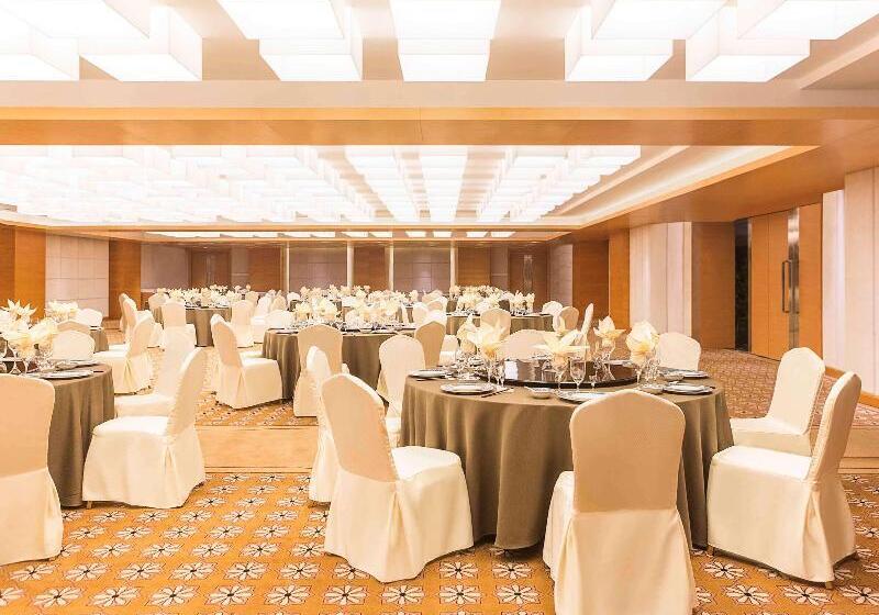 Grand Mercure Hotel Hualing