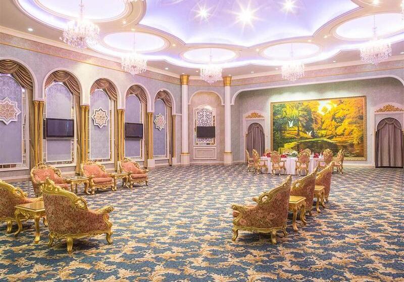 Grand Mercure Hotel Hualing